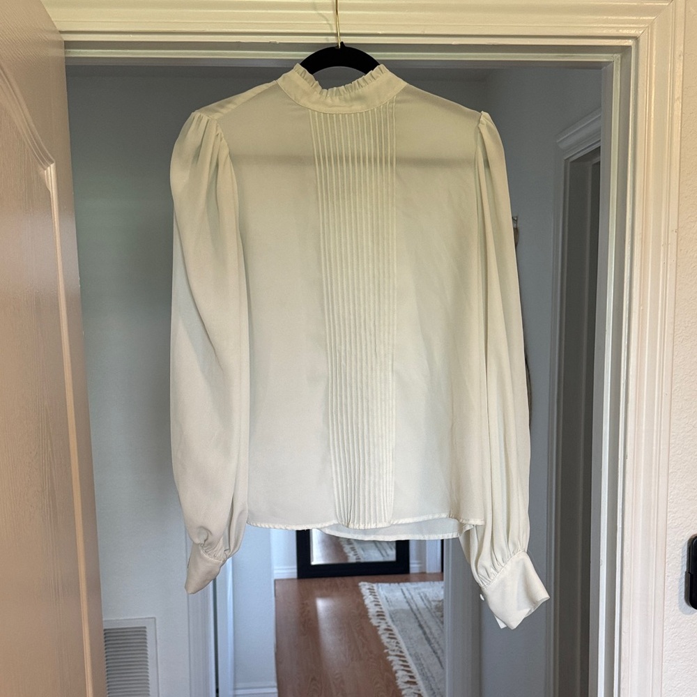 Forever 21 White Blouse
